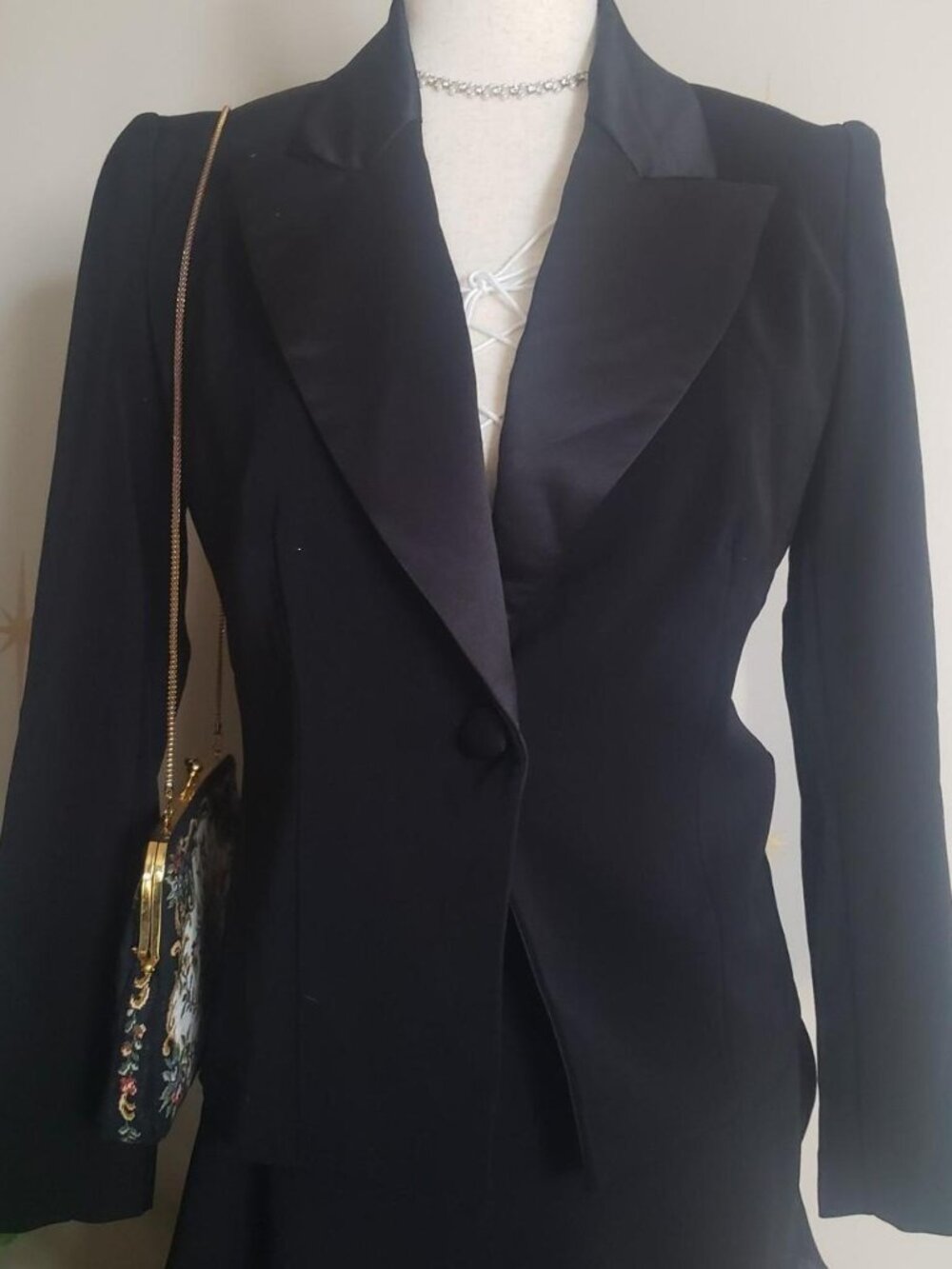 Vtg Alex Evenings Sz 4 Petite Black Blazer with Satin Details
